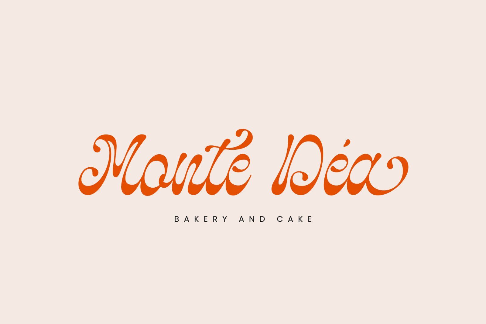 Monaris | Modern Script Typeface