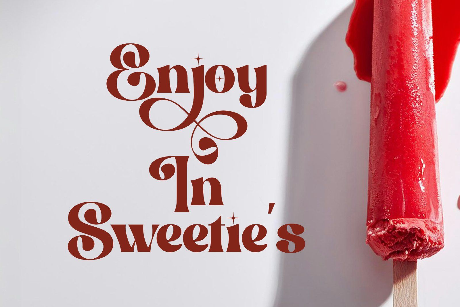 Egithy | Retro Serif Font