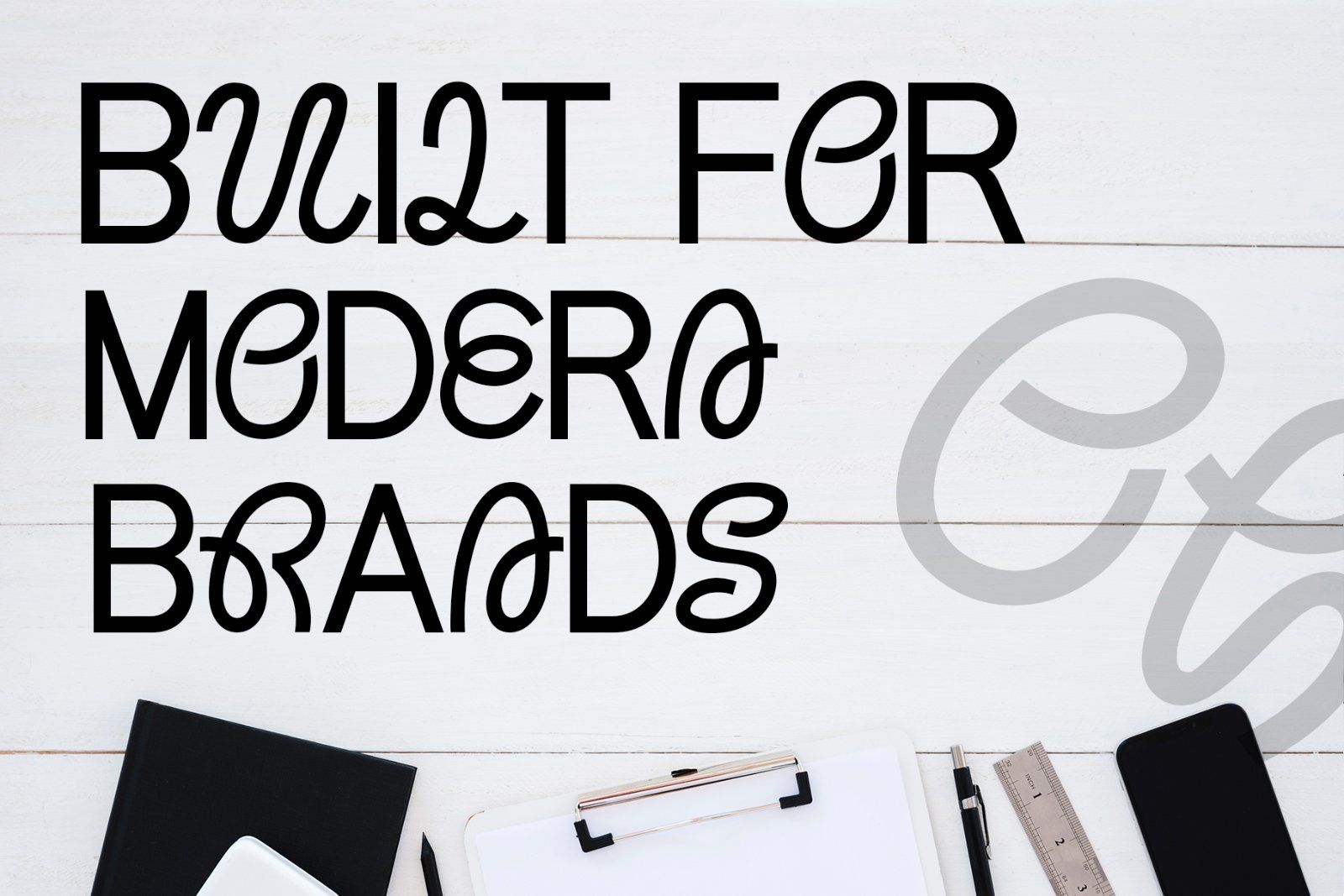 Morain Display Font Family