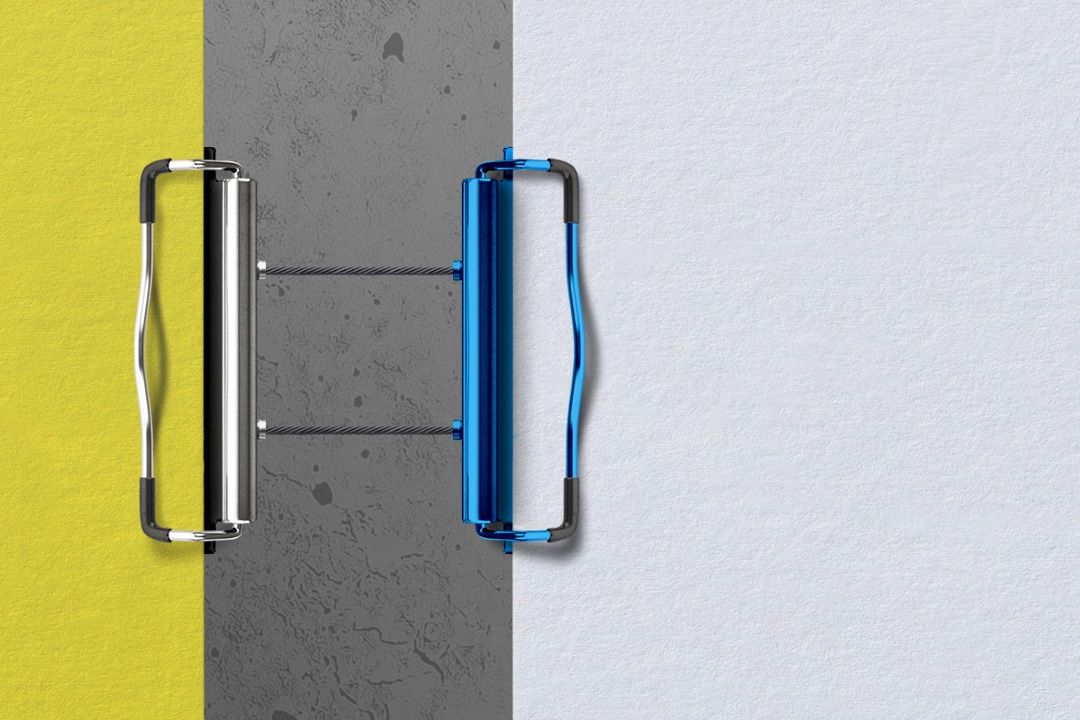 Flyer Mockup – A4 Hanging Clip Horizontal (3 Objects)